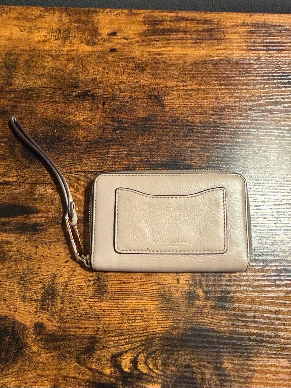 Marc Jacobs Beige Leather Card Holder Wristlet